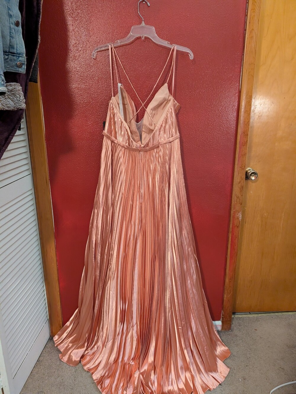 Mac Duggal 49039 sz 12 Rose gold Pleated - Picture 6 of 6